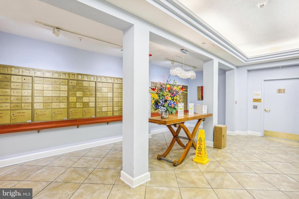 Image 6 of property listing at 3005 S LEISURE WORLD BLVD #426, Silver Spring, MD 20906