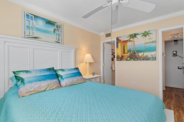 25275 RAMPART BOULEVARD 202, Punta Gorda, FL 33983