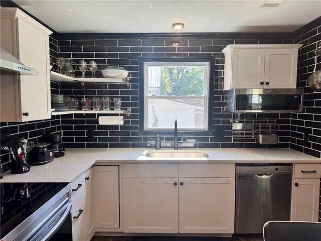 16 Allweather Street, Cartersville, GA 30120