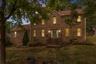 123 Saint Andrews Dr, Franklin, TN 37069