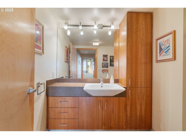 1133 Nw 11th Ave 507, Portland, OR 97209
