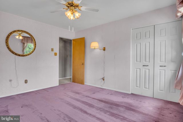 7555 FISHING CREEK VALLEY RD, Harrisburg, PA 17112