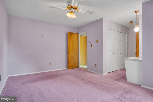 7555 FISHING CREEK VALLEY RD, Harrisburg, PA 17112