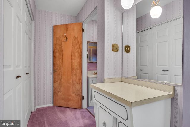 7555 FISHING CREEK VALLEY RD, Harrisburg, PA 17112