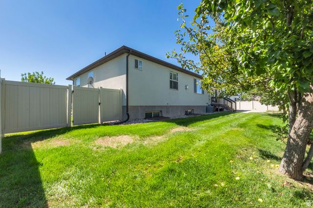 1184 W MICHAELSEN WAY, West Jordan, UT 84088
