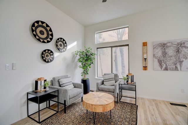 2163 Black Willow Drive NE, Albuquerque, NM 87122