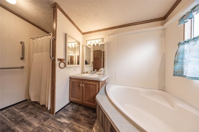 715 Bee Gee RD, Driftwood, TX 78619