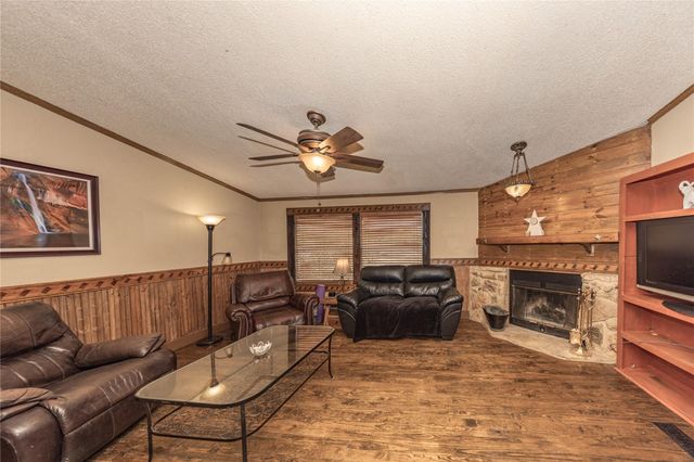 715 Bee Gee RD, Driftwood, TX 78619