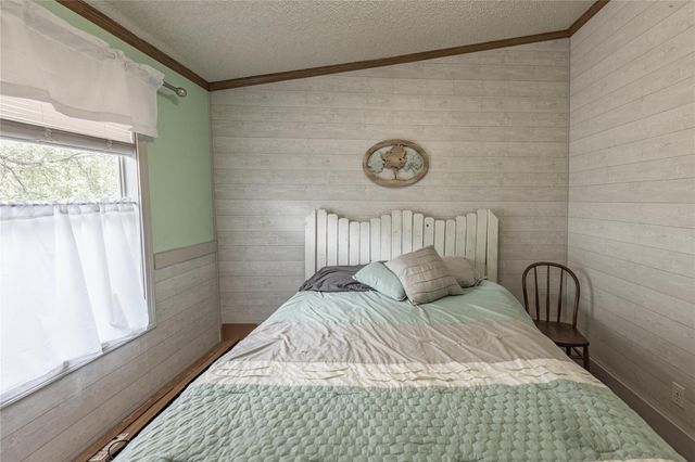 715 Bee Gee RD, Driftwood, TX 78619