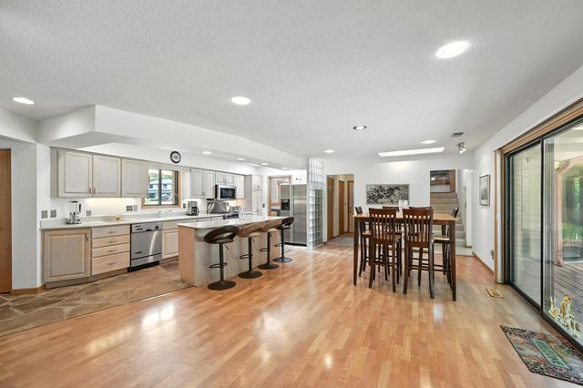 1000 Heritage Lane, Orono, MN 55391