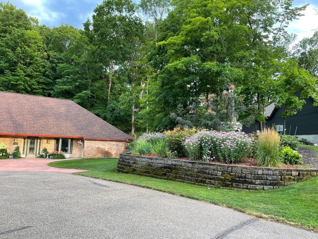 1000 Heritage Lane, Orono, MN 55391