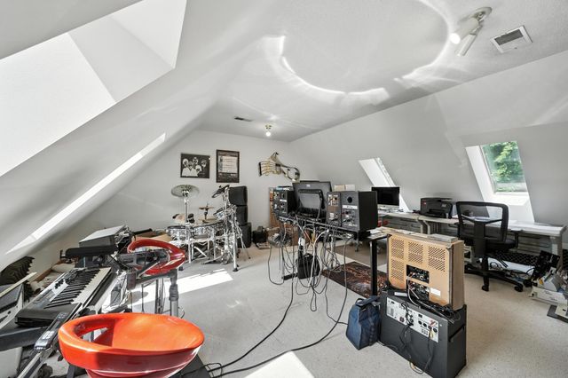 1000 Heritage Lane, Orono, MN 55391