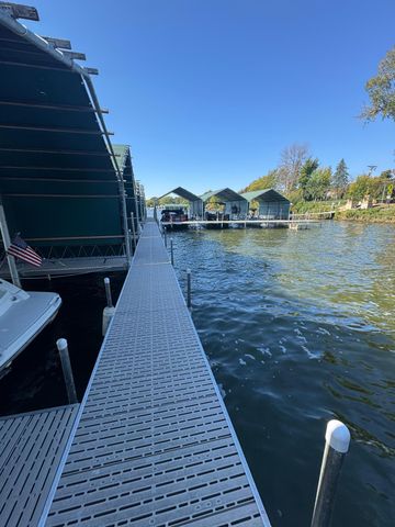 1000 Heritage Lane, Orono, MN 55391