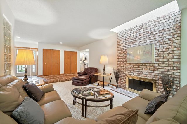 1000 Heritage Lane, Orono, MN 55391