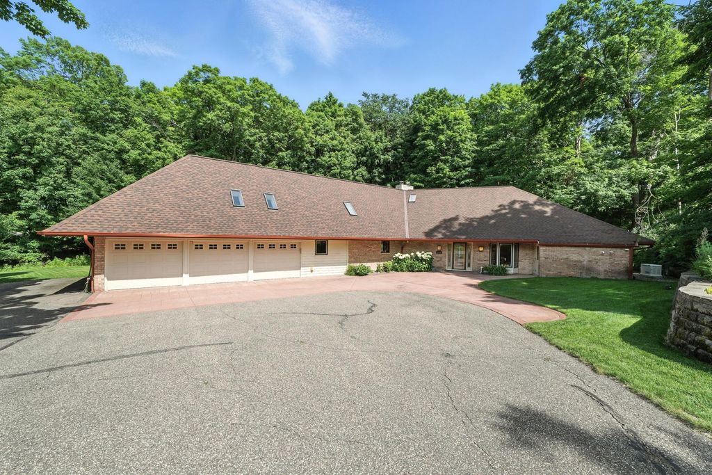 1000 Heritage Lane, Orono, MN 55391 — photo 2