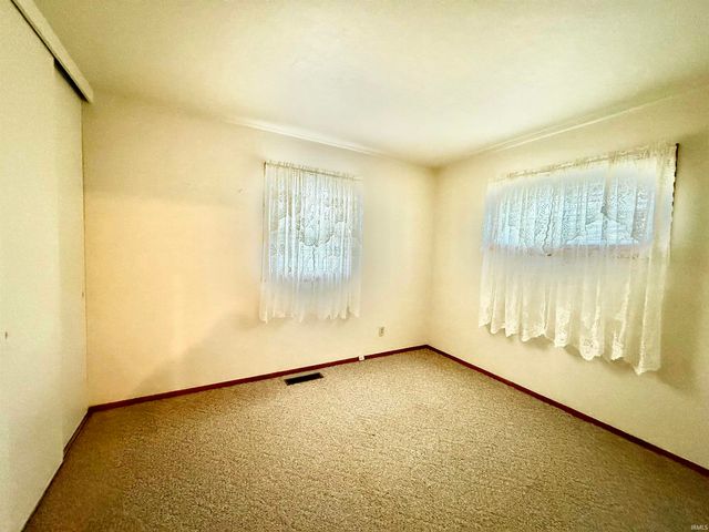 5606 Arrowhead Boulevard, Kokomo, IN 46902
