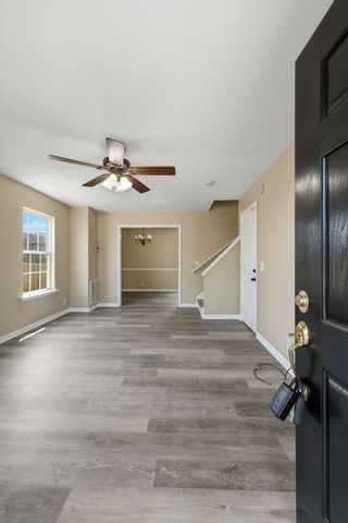 1327 Tonya Dr, La Vergne, TN 37086