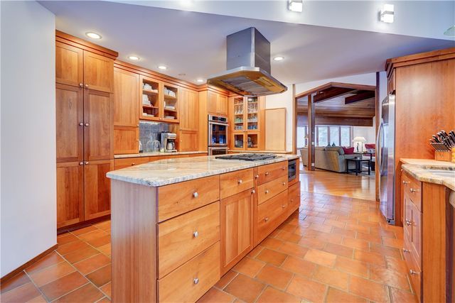 1551 Cranberry Pond Trail, Victor, NY 14564