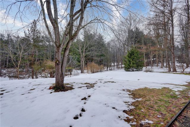 1551 Cranberry Pond Trail, Victor, NY 14564