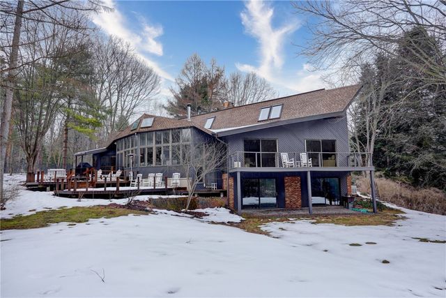 1551 Cranberry Pond Trail, Victor, NY 14564