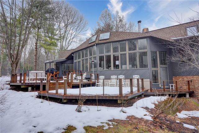 1551 Cranberry Pond Trail, Victor, NY 14564