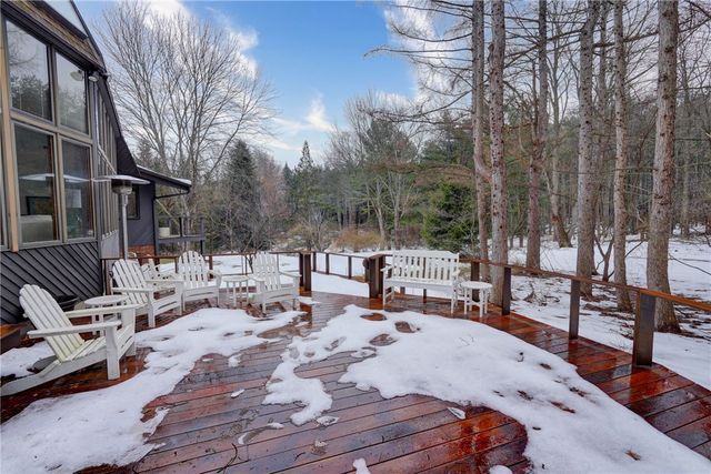 1551 Cranberry Pond Trail, Victor, NY 14564