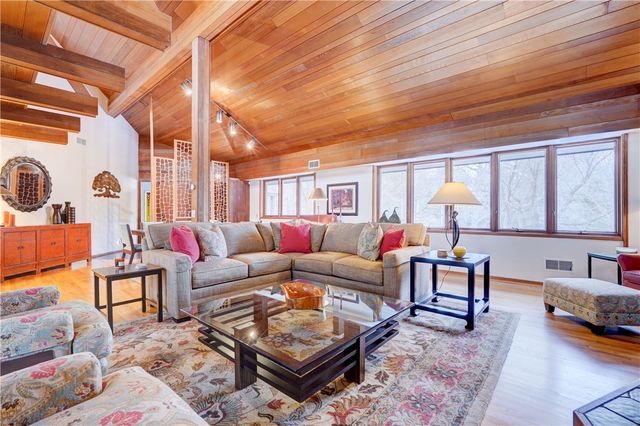 1551 Cranberry Pond Trail, Victor, NY 14564