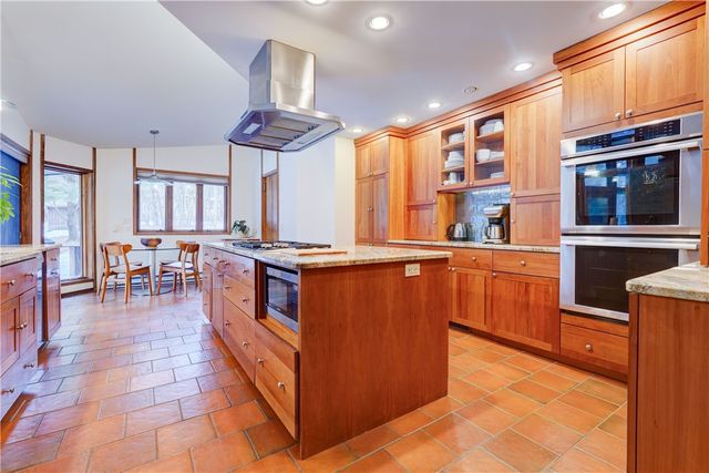 1551 Cranberry Pond Trail, Victor, NY 14564