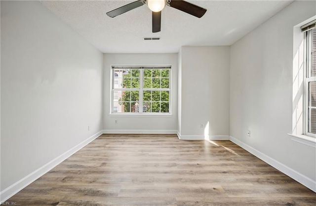 410 Delaware Ave Apt 204, Norfolk, VA 23508