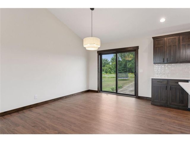 471 Coyote Way, New Richmond, WI 54017