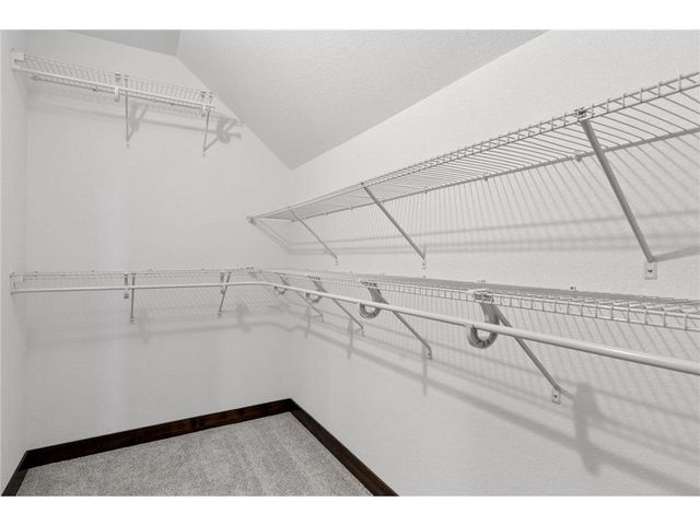 471 Coyote Way, New Richmond, WI 54017