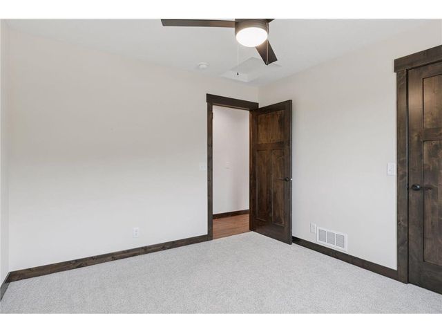 471 Coyote Way, New Richmond, WI 54017