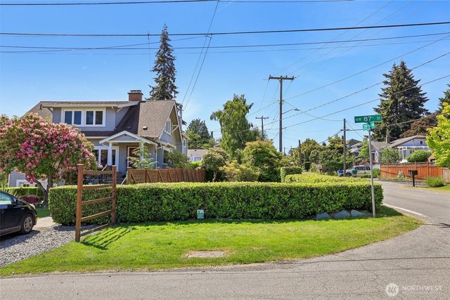 8620 28th Avenue NW, Seattle, WA 98117
