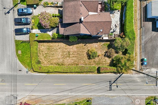 8620 28th Avenue NW, Seattle, WA 98117
