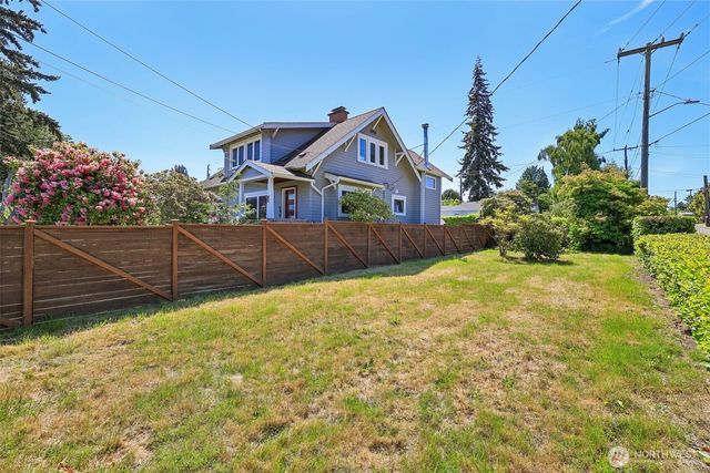 8620 28th Avenue NW, Seattle, WA 98117