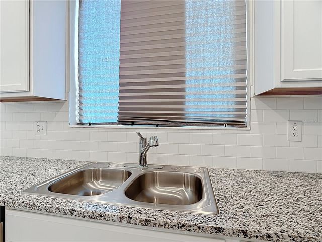 795 OVERPOOL AVENUE, Davenport, FL 33896