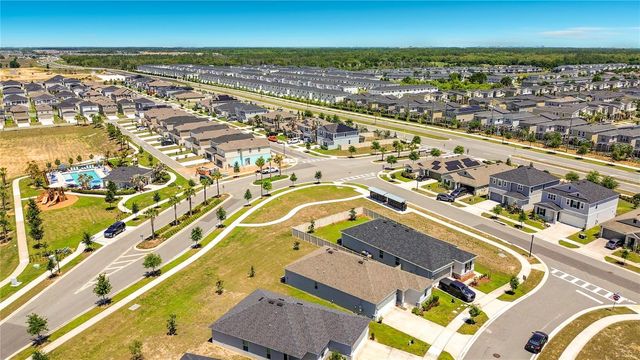 795 OVERPOOL AVENUE, Davenport, FL 33896