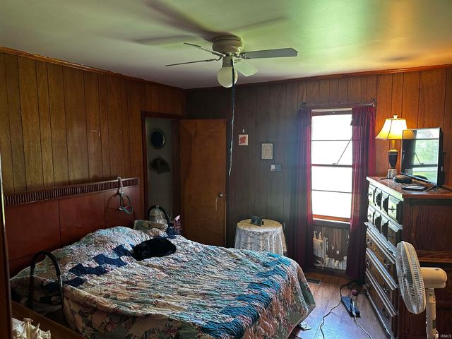 205 E North Street, Winslow, IN 47598