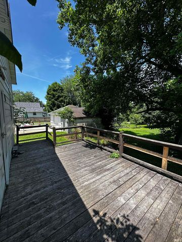 205 E North Street, Winslow, IN 47598