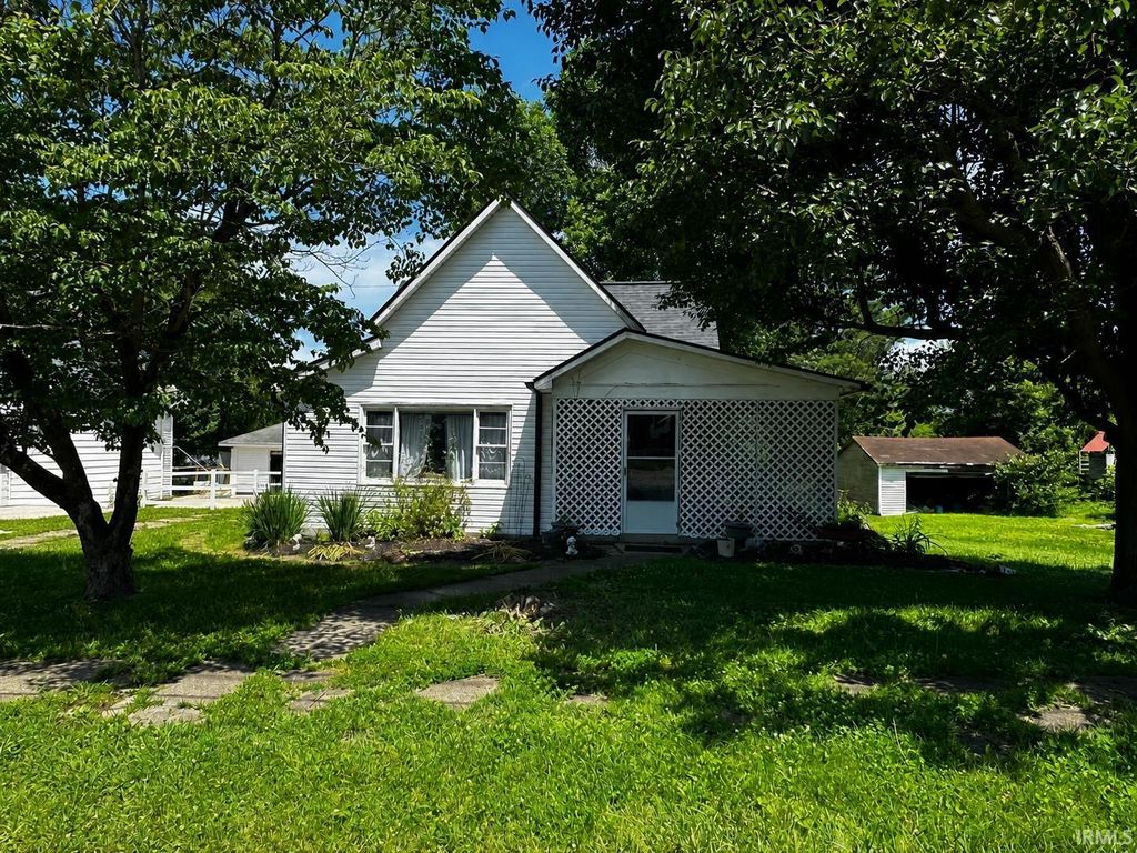 205 E North Street, Winslow, IN 47598