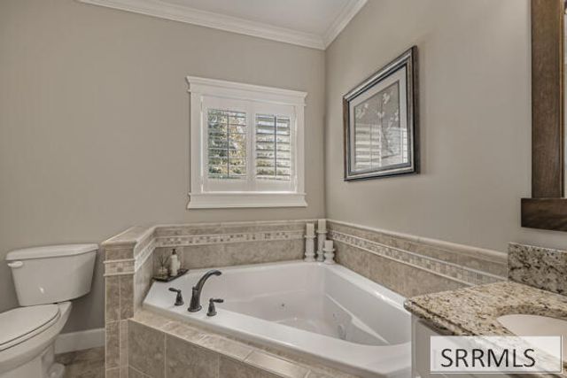 1798 Sunny Pine Way, Idaho Falls, ID 83404