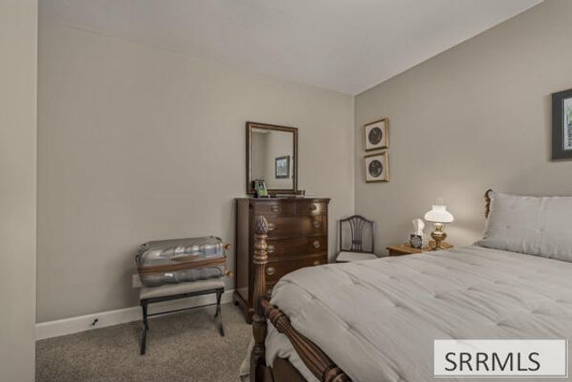 1798 Sunny Pine Way, Idaho Falls, ID 83404