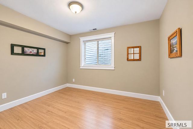 1798 Sunny Pine Way, Idaho Falls, ID 83404