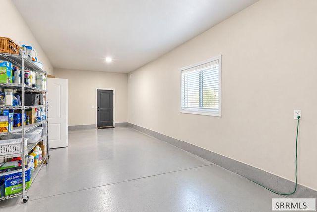 1798 Sunny Pine Way, Idaho Falls, ID 83404