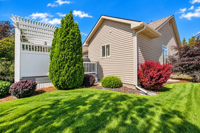 1798 Sunny Pine Way, Idaho Falls, ID 83404