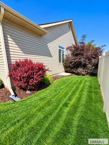 1798 Sunny Pine Way, Idaho Falls, ID 83404