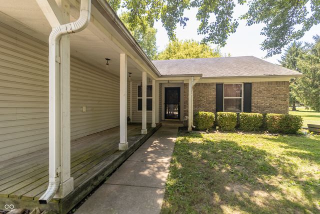 101 Canterbury Road, Pendleton, IN 46064