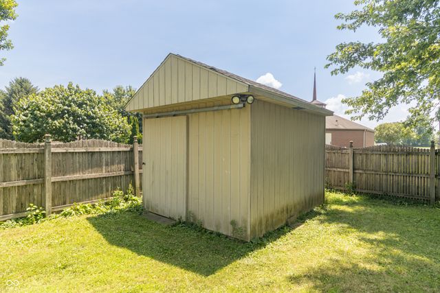 101 Canterbury Road, Pendleton, IN 46064