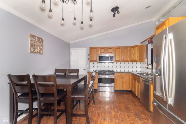 101 Canterbury Road, Pendleton, IN 46064