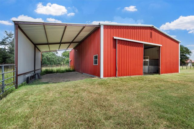 556 Lcr 516, Mexia, TX 76667